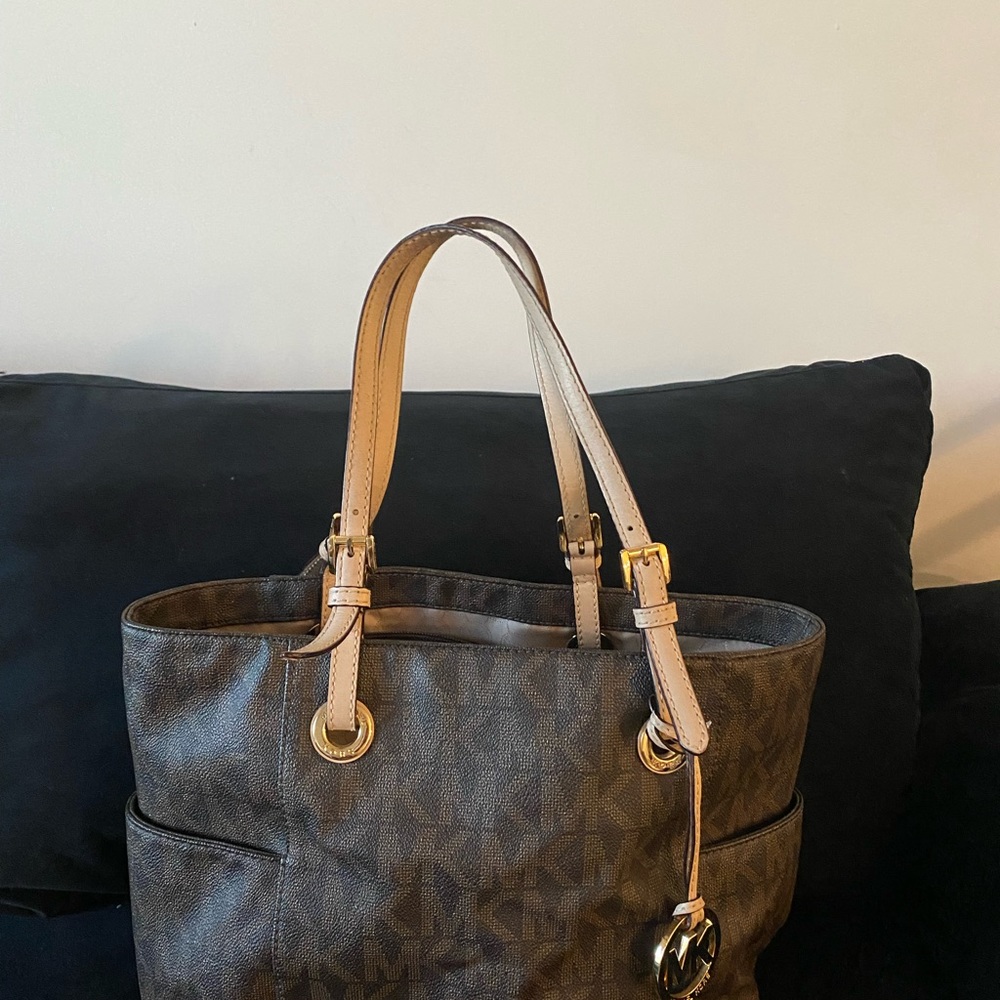 Michael Kors Shoulder Bag